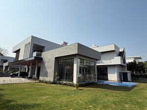 5 BHK Villa For Sale in Gadaipur