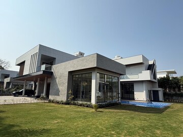 5 BHK Villa For Sale in Gadaipur