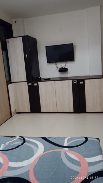 Kitchen in 1 RK Builder Floor at DLF City Phase IV, Dlf Phase iv – for Rent