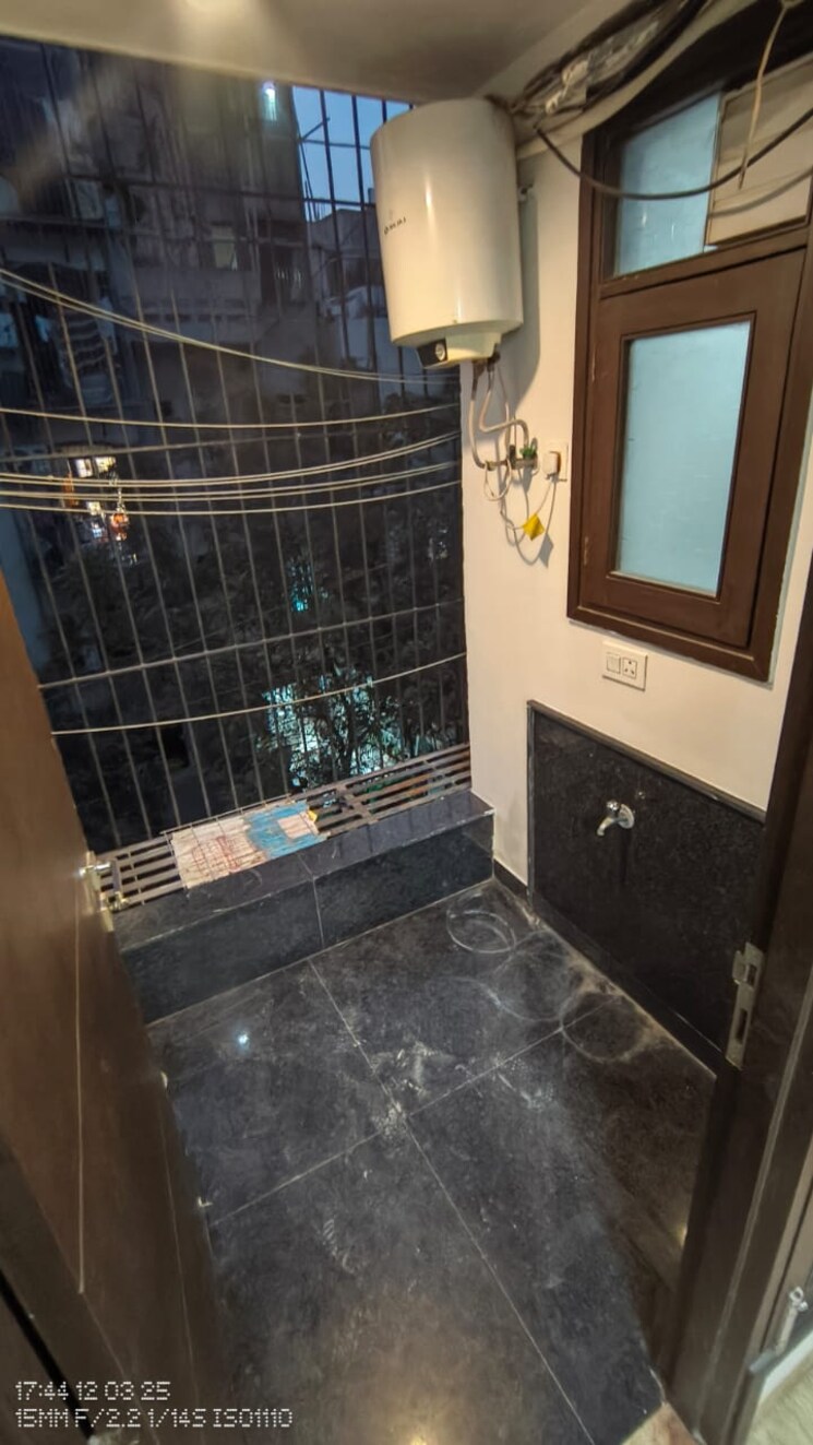 undefined, malviya nagar 2 Bedroom 1000 Sq.Ft. Builder Floor In Malviya Nagar Delhi 9660982