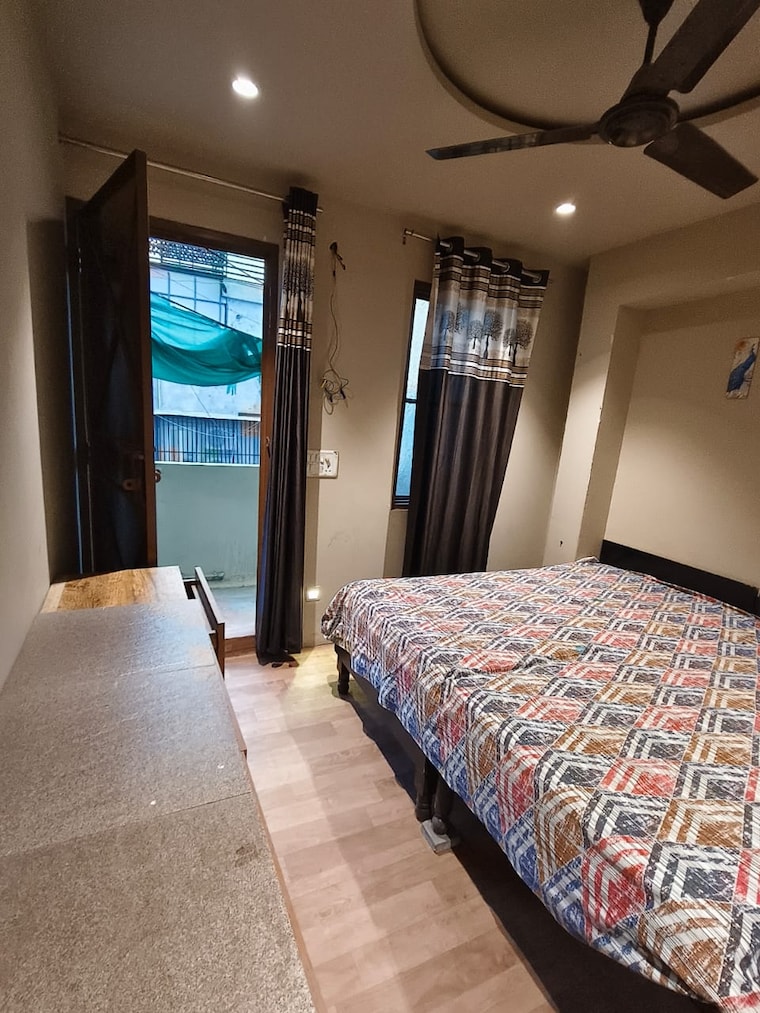 Bedroom, malviya nagar 1 RK 300 Sq.Ft. Builder Floor In Malviya Nagar Delhi 9660988
