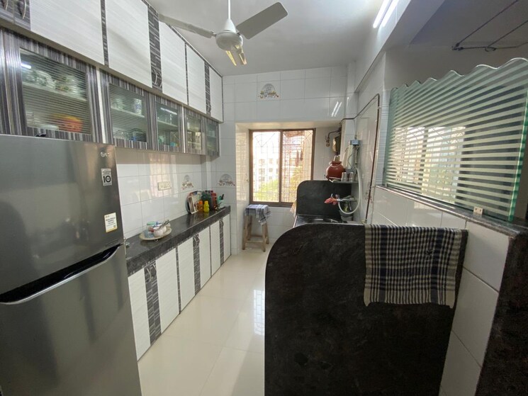 Kitchen, sheth-vasant-pride 3 Bedroom 1500 Sq.Ft. Apartment In Kandivali East Mumbai 9660996