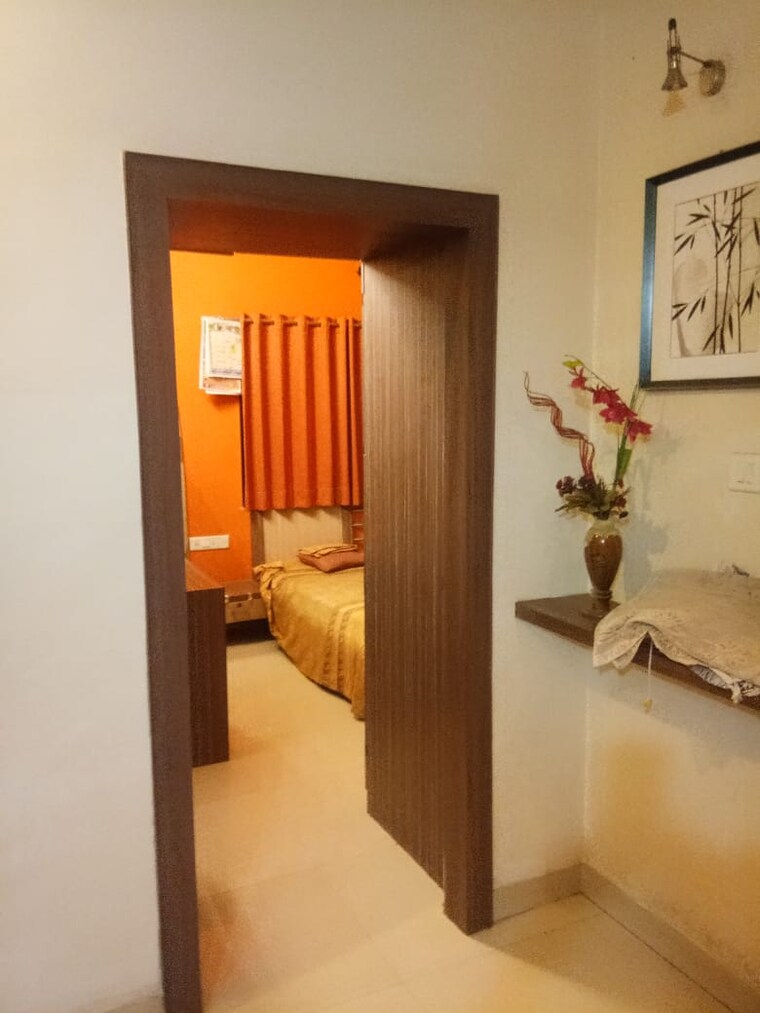 Room, chandan nagar 1 Bedroom 600 Sq.Ft. Independent House In Chandan Nagar Pune 9661012