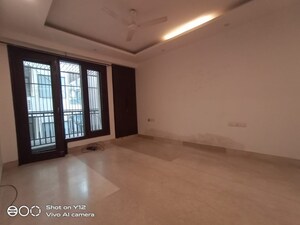 Room in 4 BHK Builder Floor at Greater Kailash I – for Rent