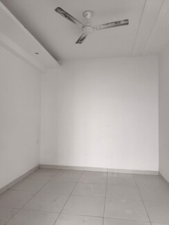 2 BHK + Extra Room Apartment For Sale in SG Grand