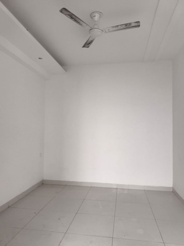 2 BHK + Extra Room Apartment For Sale in SG Grand