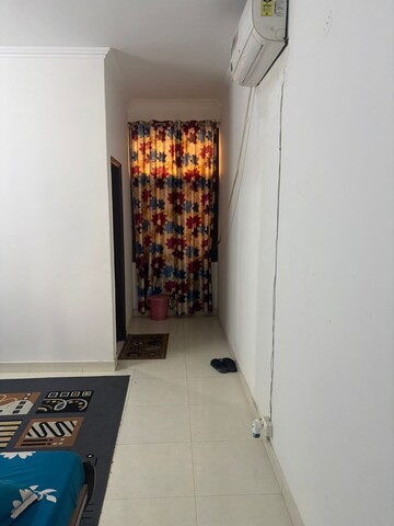 Bedroom in 4 BHK Independent House at RWA Apartments Sector 40, Sector 40 – for Rent