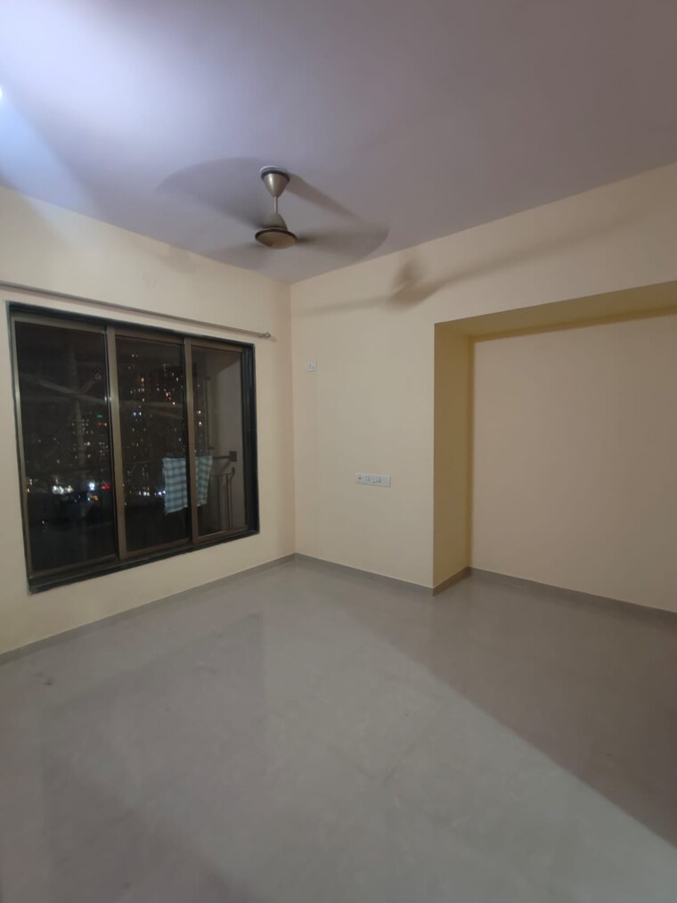 Room, hubtown-greenwoods 1 Bedroom 420 Sq.Ft. Apartment In Vartak Nagar Thane 9661068