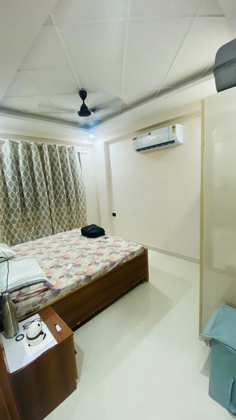 Bedroom, sector 21 1 Bedroom 700 Sq.Ft. Builder Floor In Sector 21 Gurgaon 9661072