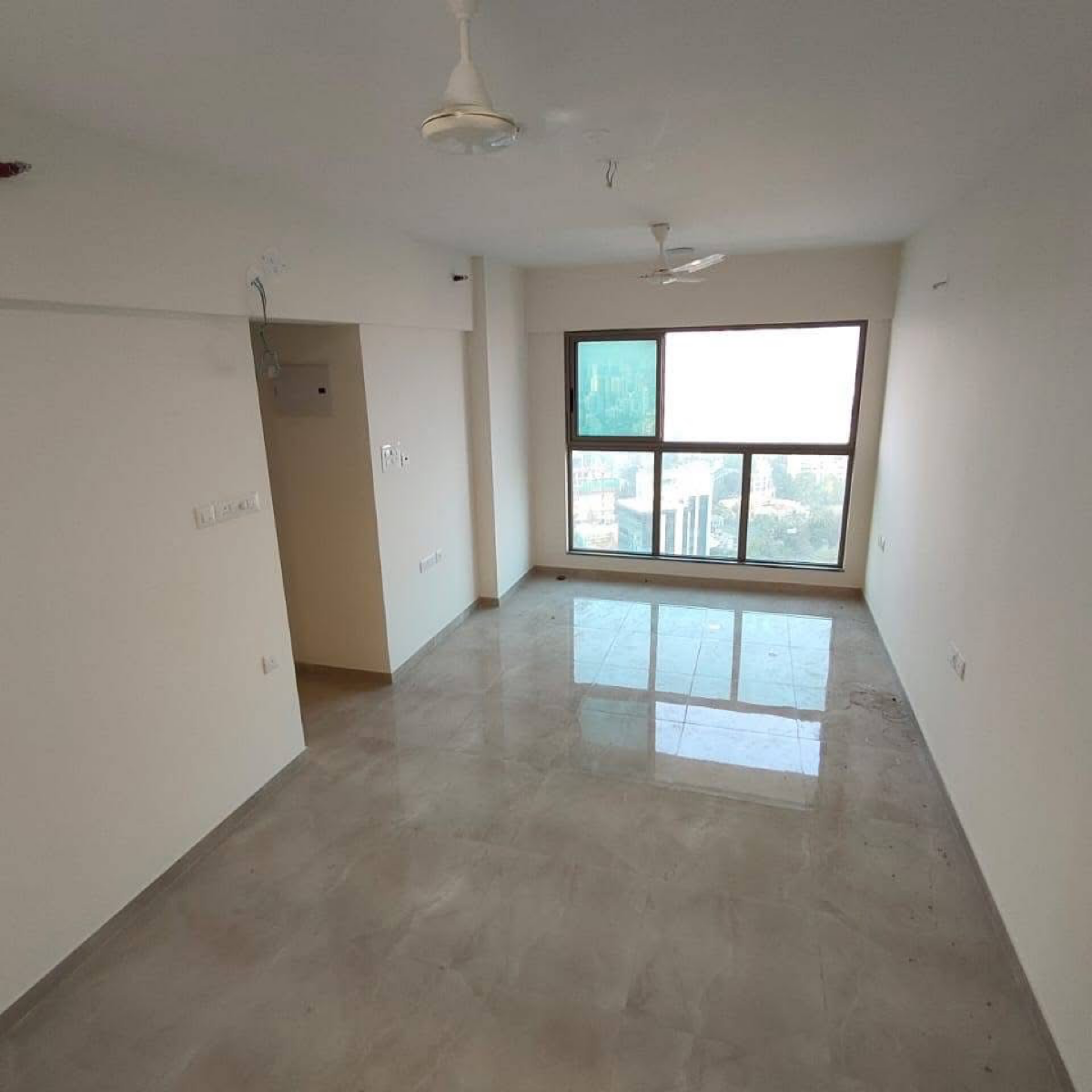 1 BHK Apartment For Rent in Sheth Irene