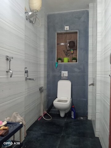 Bathroom in 1 BHK Apartment at Andheri West – for Sale