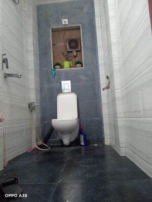 Bathroom in 1 BHK Apartment at Andheri West – for Sale