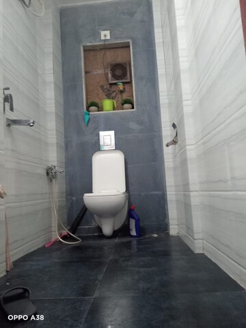 Bathroom in 1 BHK Apartment at Andheri West – for Sale