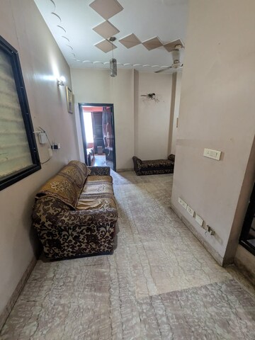 Living Room in 3 BHK Builder Floor at Sector 23a – for Rent