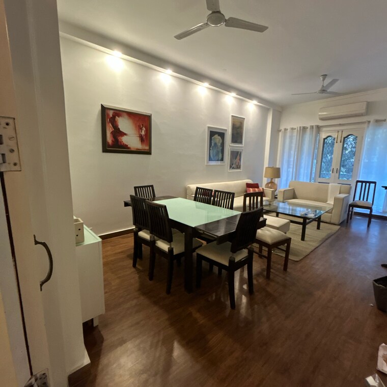 Gym, defence colony 3 Bedroom 1800 Sq.Ft. Builder Floor In Defence Colony Delhi 9661099