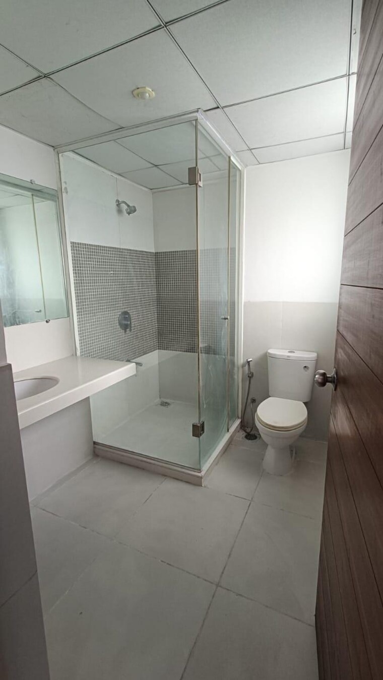 Bathroom, marvel-cerise 3 Bedroom 1780 Sq.Ft. Apartment In Kharadi Pune 9661097