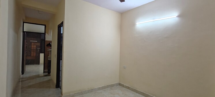Room, mayur vihar phase 1 1 Bedroom 450 Sq.Ft. Builder Floor In Mayur Vihar Phase 1 Delhi 9661118