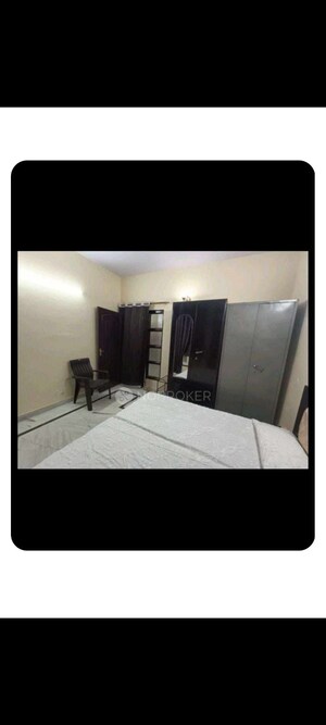 Bedroom in 2 BHK Builder Floor at Sector 22b – for Rent