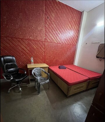 3 BHK Apartment For Rent in Amna Rolex Estate, Faizabad Road