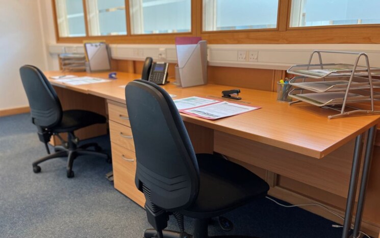 Team Area, laxmi nagar Commercial Office Space 500 Sq.Ft. In Laxmi Nagar Delhi 9661145