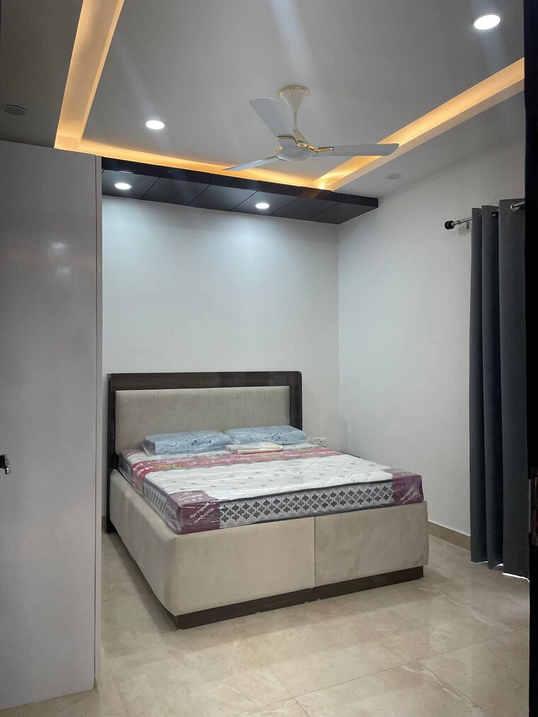 Bedroom, dlf-oakwood-estate Studio 562 Sq.Ft. Apartment In Dlf Phase ii Gurgaon 9661147
