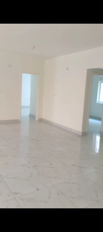 Room in 3 BHK Apartment at Nandi Fernville, Infantry Road – for Sale