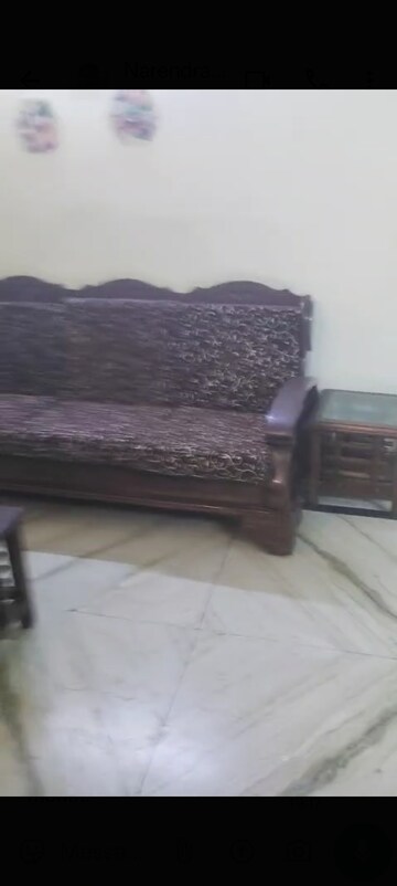 Bedroom in 2 BHK Builder Floor at Sector 48 – for Rent