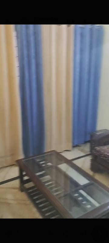 Living Room in 2 BHK Builder Floor at Sector 48 – for Rent