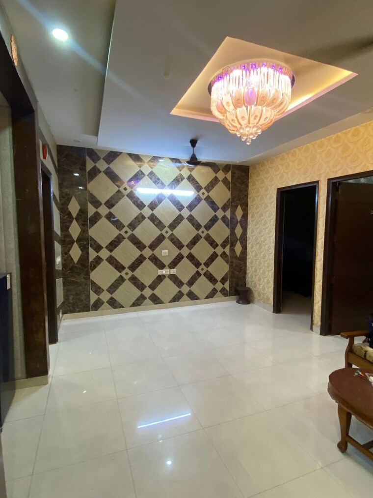 Room, pir machalla 3 Bedroom 1450 Sq.Ft. Builder Floor In Pir Machalla Zirakpur 9661187