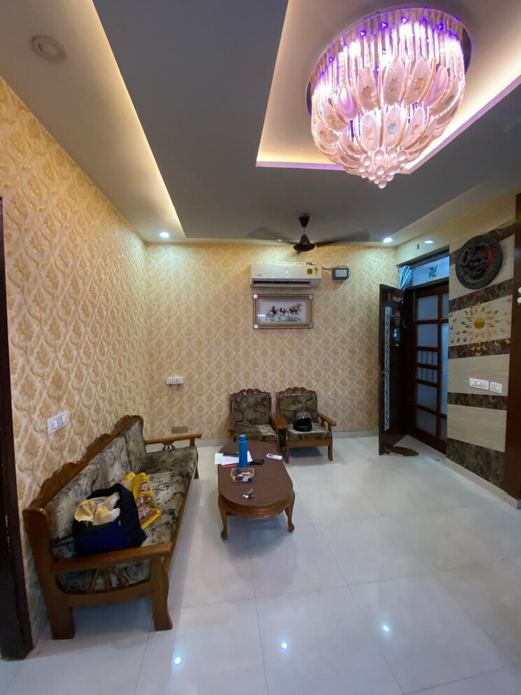 Room, pir machalla 3 Bedroom 1450 Sq.Ft. Builder Floor In Pir Machalla Zirakpur 9661187