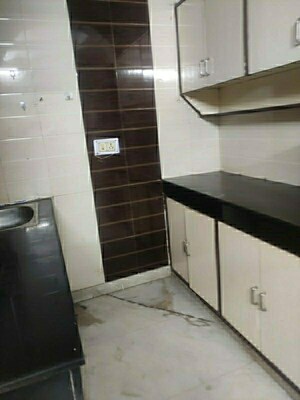 Kitchen in 2.5 BHK Builder Floor at Ramesh Nagar – for Rent