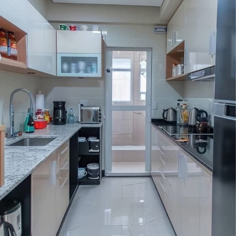 Kitchen, paras-tierea 3 Bedroom 1285 Sq.Ft. Apartment In Sector 137 Noida 9661206