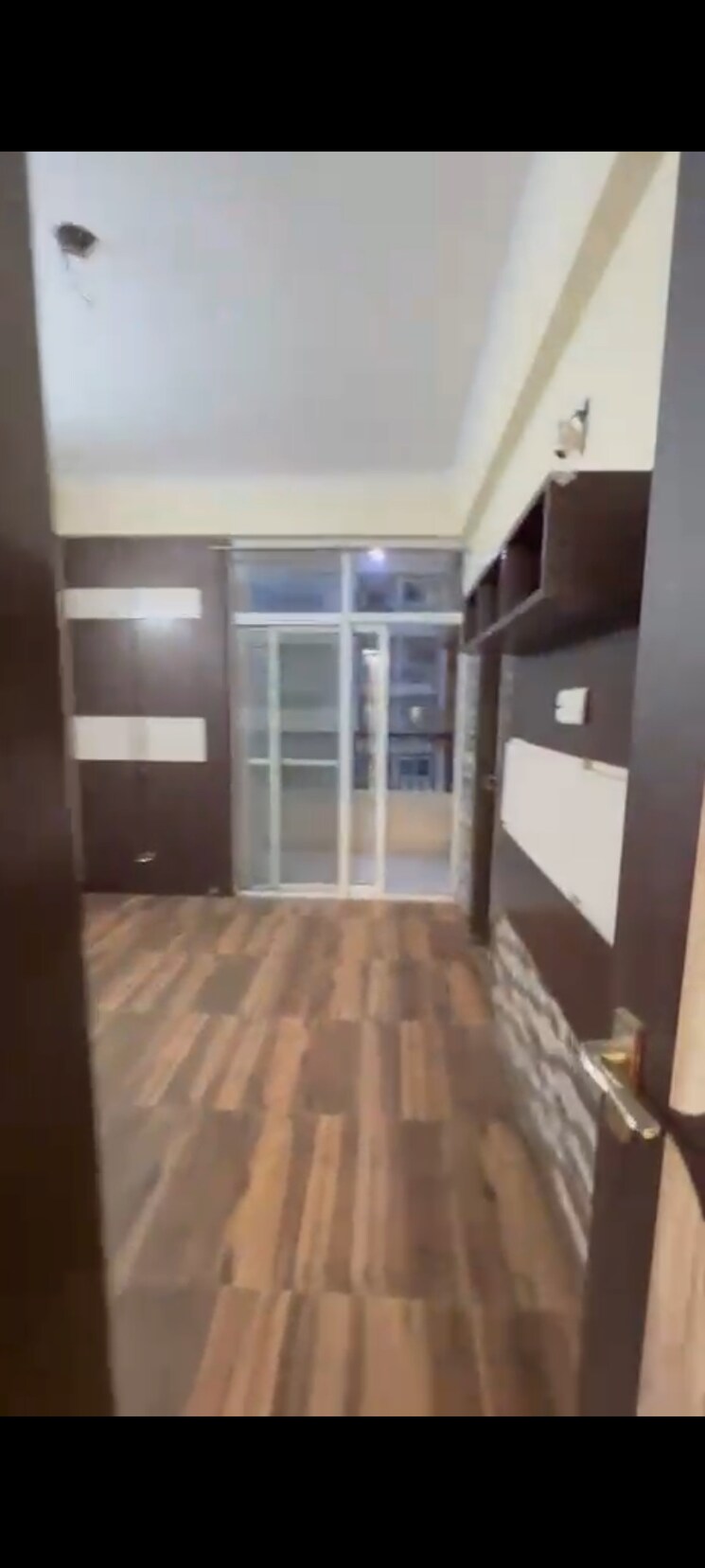 undefined, galaxy-royale 2.5 Bedroom 1195 Sq.Ft. Apartment In Gaur City 2 Greater Noida 9661224