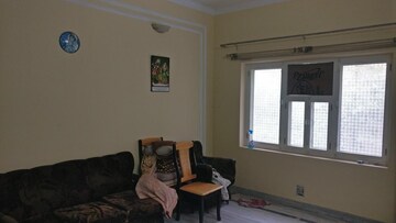 Living Room in 2 BHK Apartment at Shatabdi Vihar, Sector 52 – for Rent