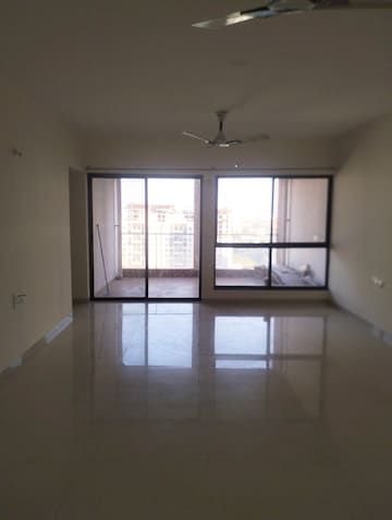 Room in 3 BHK Apartment at Kumar Princetown Royal, Undri – for Rent