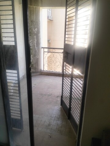 Bathroom in 3 BHK Apartment at Kolte Maestros, Wanowrie – for Rent