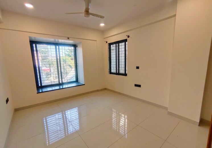 Room, hsr layout 3 Bedroom 1900 Sq.Ft. Apartment In Hsr Layout Bangalore 9661277