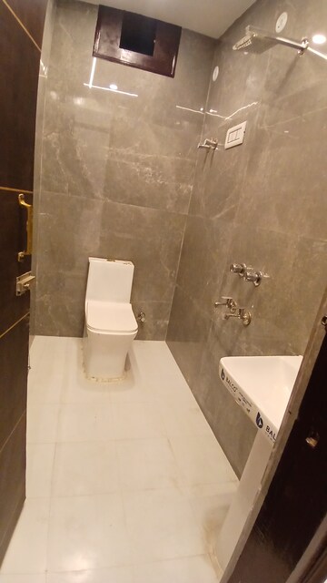 Bathroom in 3 BHK Apartment at Zakir Nagar – for Sale