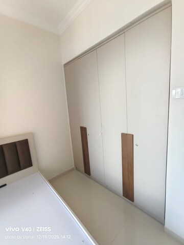 Furnished Amenities in 1 BHK Apartment at Raunak Bliss, Ghodbunder Road – for Rent