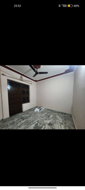 Bedroom in 3 BHK Builder Floor at RPS Palm Drive, Sector 88 – for Sale