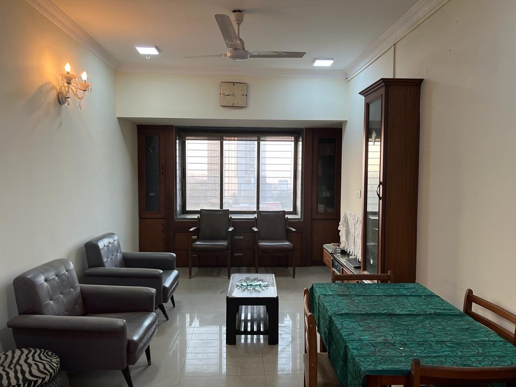 2 BHK 850 Sq.Ft. Apartment in La View Tower