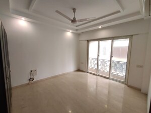 4 BHK Apartment For Sale in Enchante Apartment, Khar West