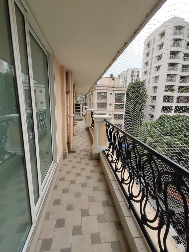 Balcony, enchante-apartment 4 Bedroom 2700 Sq.Ft. Apartment In Khar West Mumbai 9661302