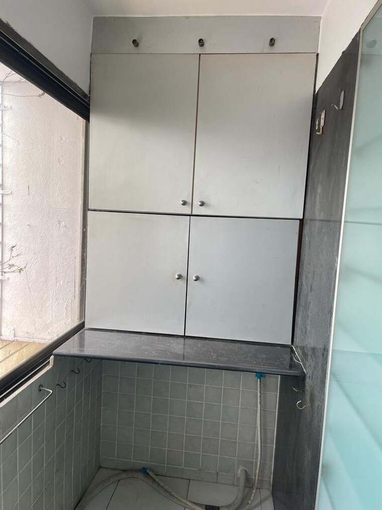 undefined, santacruz west 3 Bedroom 1250 Sq.Ft. Apartment In Santacruz West Mumbai 9661309