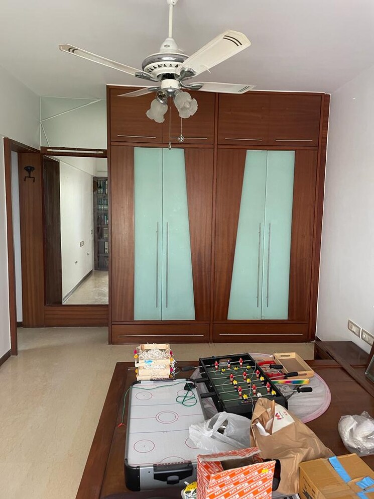 Bedroom, santacruz west 3 Bedroom 1250 Sq.Ft. Apartment In Santacruz West Mumbai 9661309