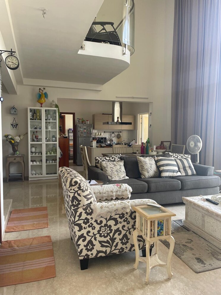 Living Room, bhartiya-nikoo-homes-phase-2 4 Bedroom 3283 Sq.Ft. Apartment In Thanisandra Main Road Bangalore 9661325