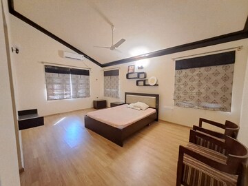 Living Room in 3.5 BHK Villa at The Retreat, Devanahalli – for Rent