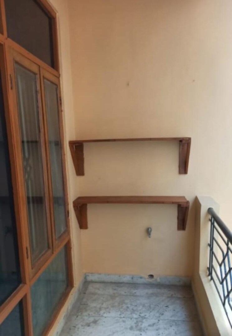 Balcony, gulmohar-apartments-hazratganj 2 Bedroom 1250 Sq.Ft. Apartment In Hazratganj Lucknow 9661336