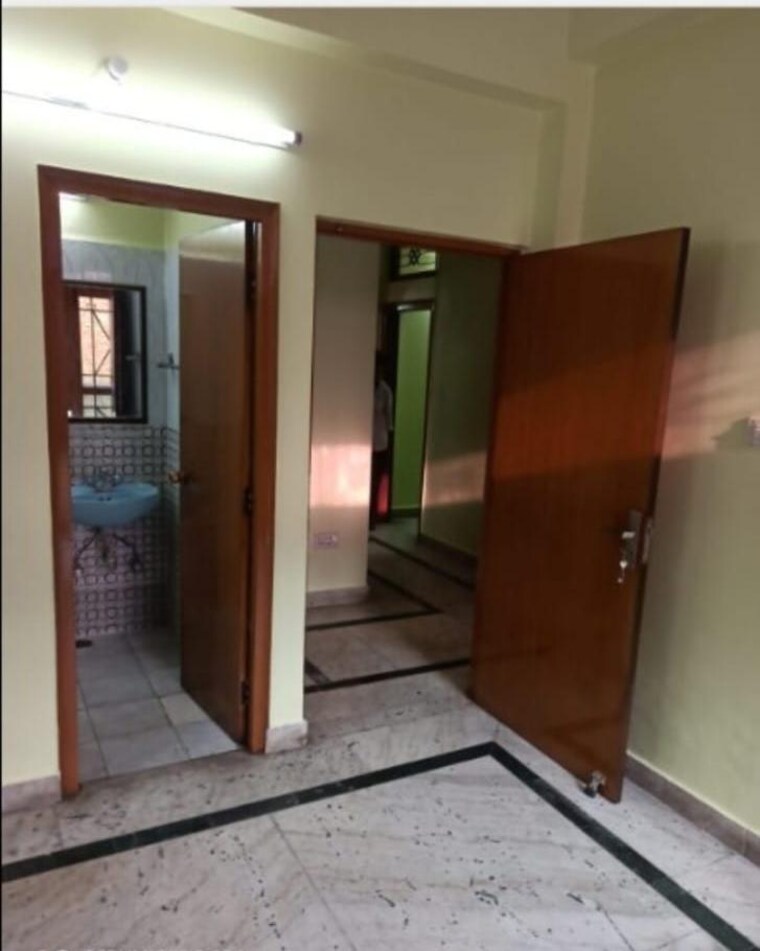 Room, gulmohar-apartments-hazratganj 2 Bedroom 1250 Sq.Ft. Apartment In Hazratganj Lucknow 9661336