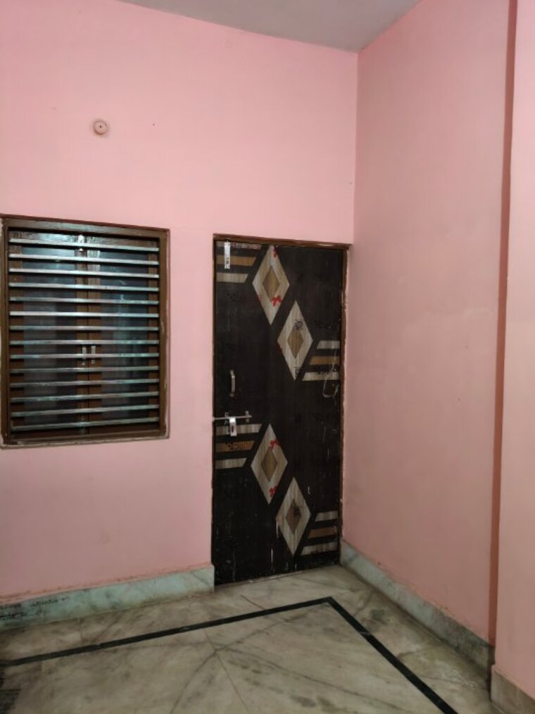 Bedroom, jeoni mandi 3 Bedroom 1100 Sq.Ft. Independent House In Jeoni Mandi Agra 9661333